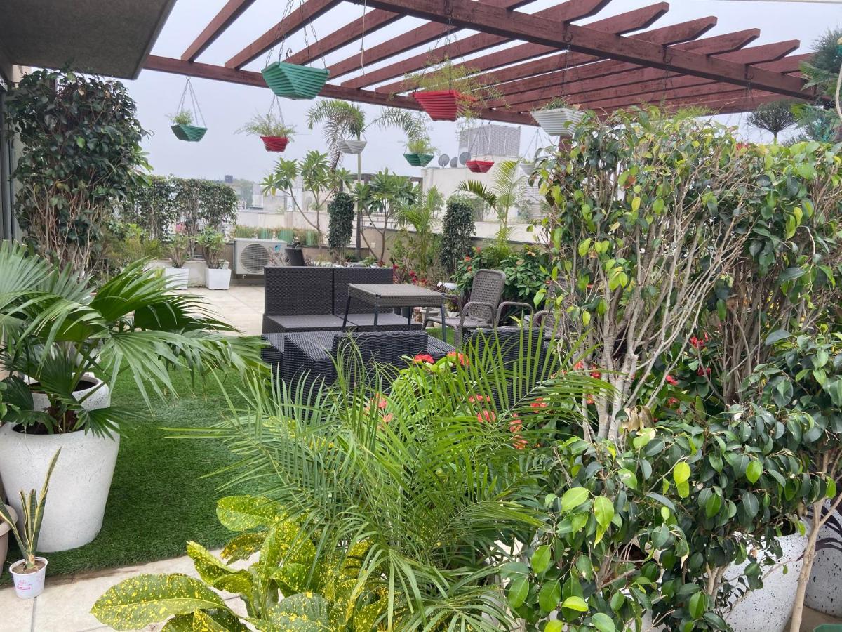 Art House Vasant Vihar New Delhi Bed & Breakfast Luaran gambar