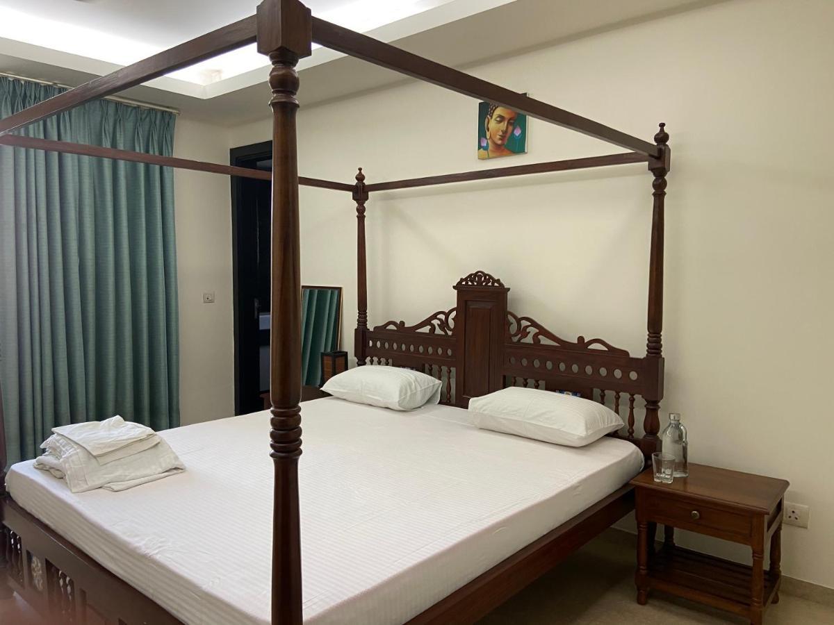 Art House Vasant Vihar New Delhi Bed & Breakfast Luaran gambar