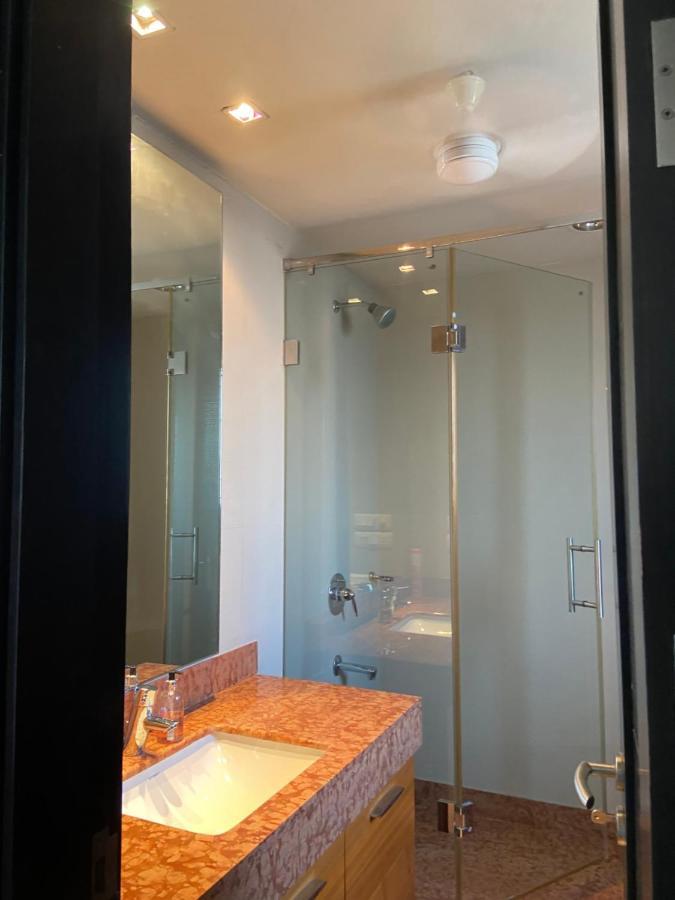 Art House Vasant Vihar New Delhi Bed & Breakfast Luaran gambar